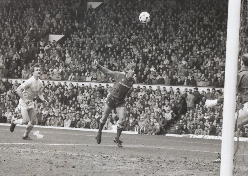 liverpool-away-1985-to-86-action-1024x728